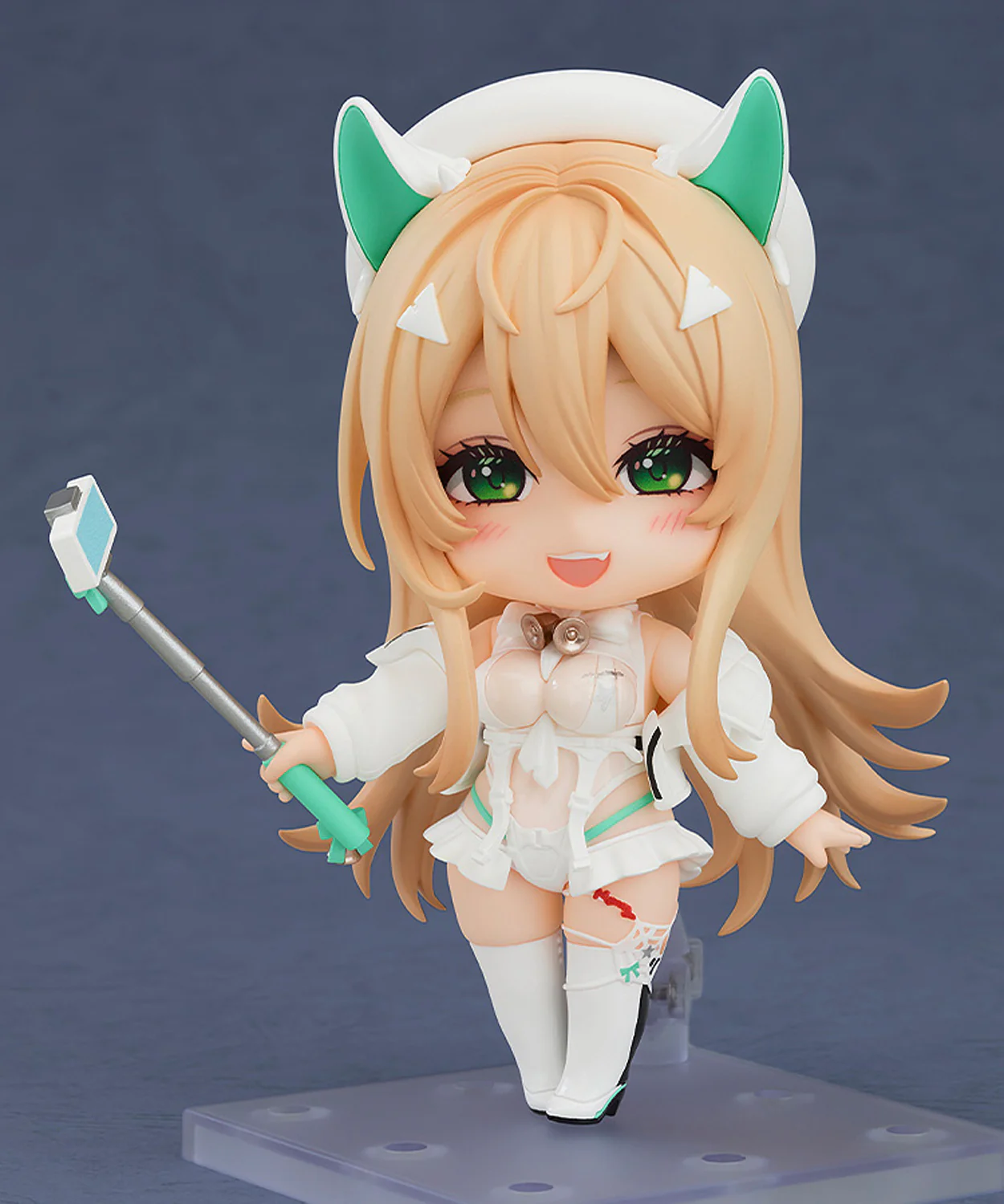 Nendoroid 2936 Rupee: Winter Shopper (Goddess of Victory: NIKKE) - Image 3