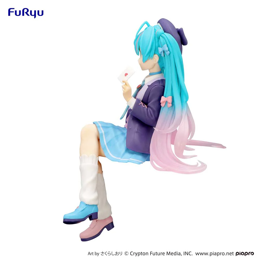 Noodle Stopper Figure: Hatsune Miku Love Blazer Navy Color Ver. - Image 4