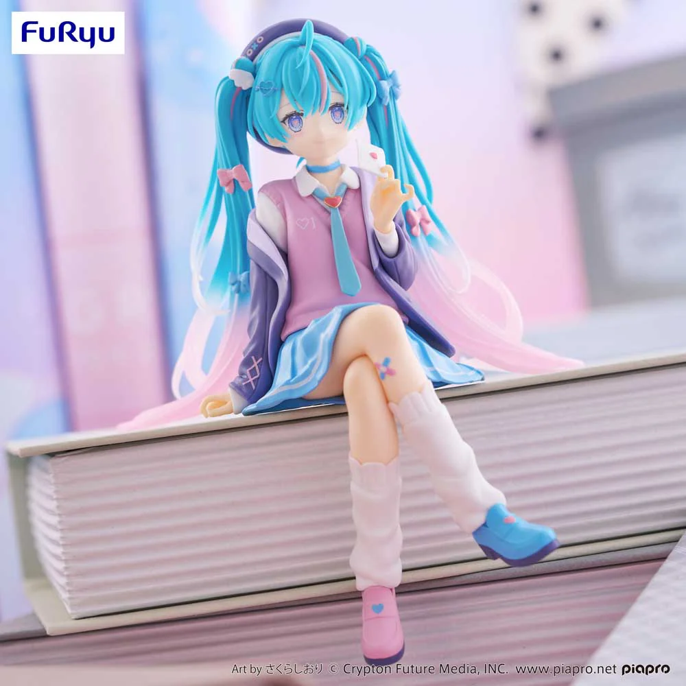 Noodle Stopper Figure: Hatsune Miku Love Blazer Navy Color Ver. - Image 7