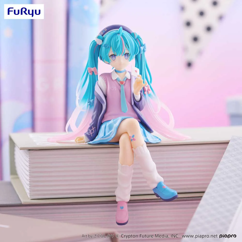 Noodle Stopper Figure: Hatsune Miku Love Blazer Navy Color Ver. - Image 9