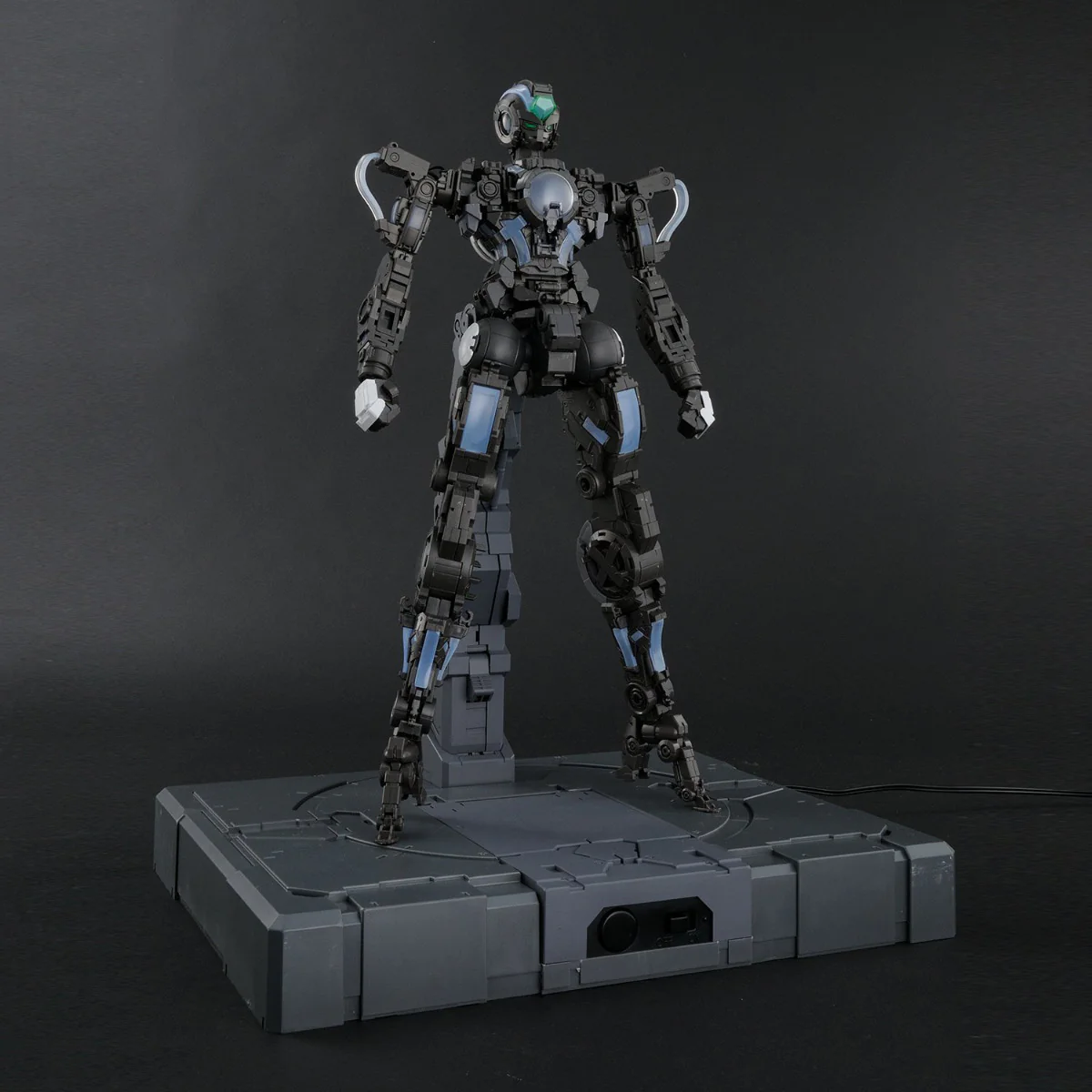 PG GN-001 Gundam Exia - Image 7