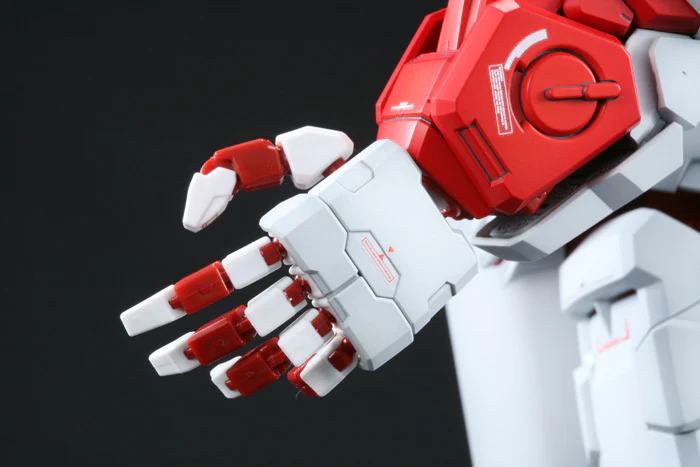 PG MBF-P02 Gundam Astray Red Frame - Image 11