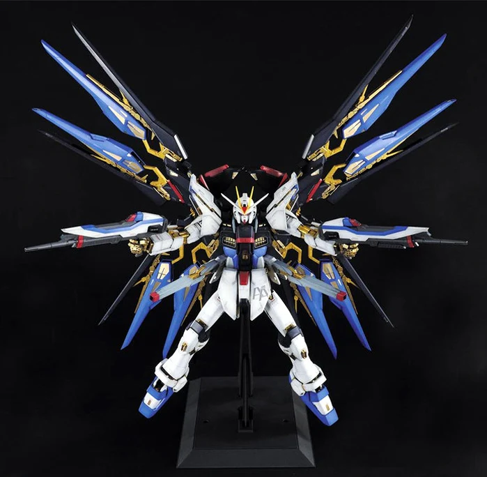 PG ZGMF-X20A Strike Freedom Gundam - Image 7
