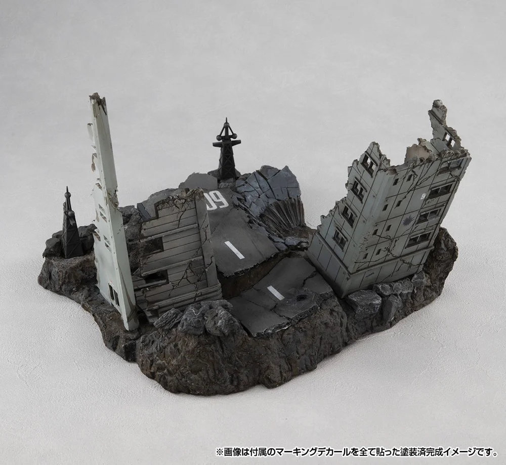Realistic Model 1/144 G Structure The Abandoned Buildings in New Yark City (Material Color Edition) (GS02M) - Image 3