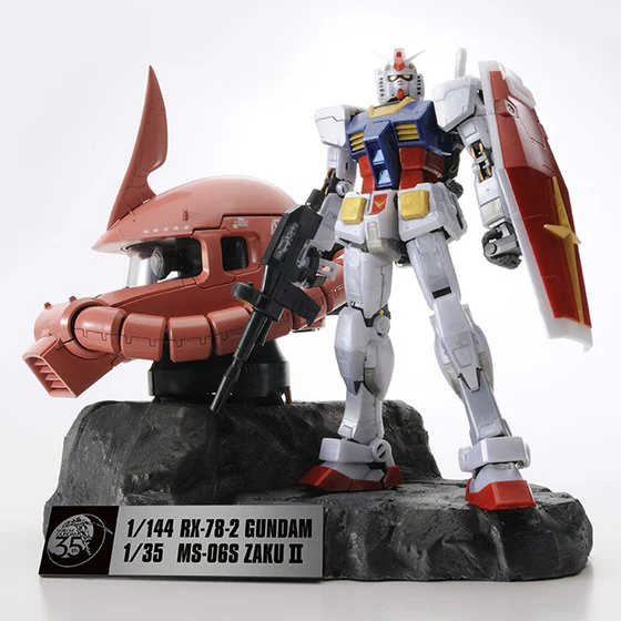 RG RX-78-2 Gundam & UCHG Char's Zaku II Head Premium Ver. for GUNPLA 35th Anniversary