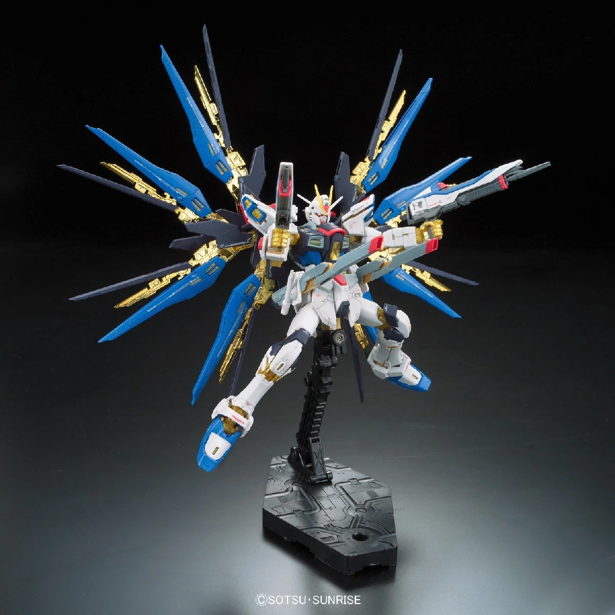 RG ZGMF-X20A Strike Freedom Gundam - Image 9