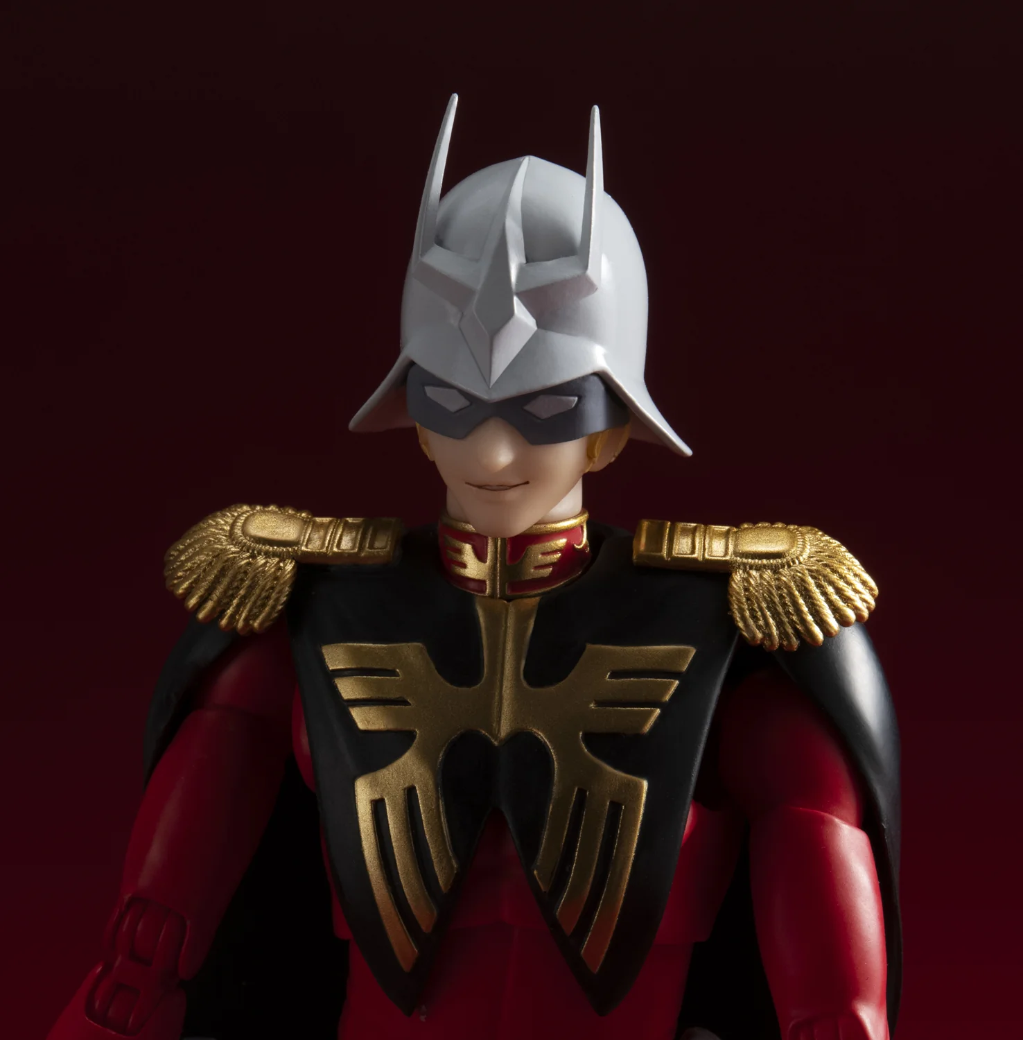 S.H.Figuarts Char Aznable (Mobile Suit Gundam) - Image 20