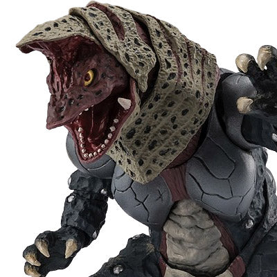 S.H.Figuarts Golza 30th Anniversary Edition (Ultraman) - Image 2