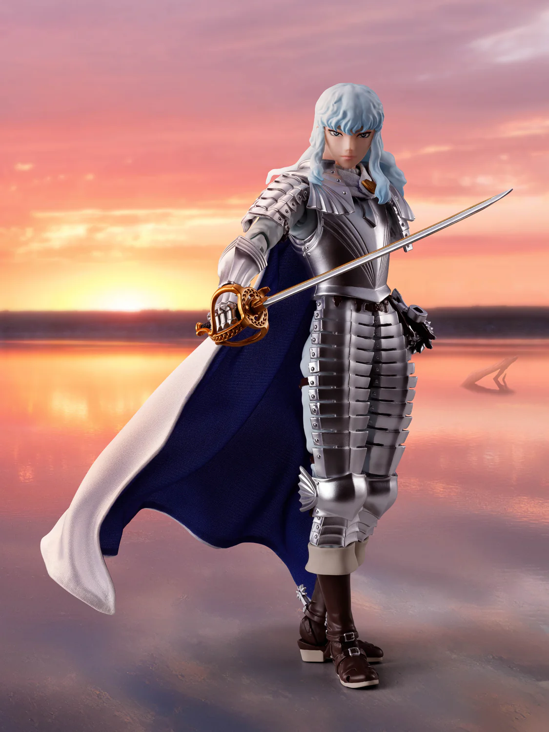 S.H.Figuarts Griffith (The Band of the Hawk) (Berserk) - Image 3