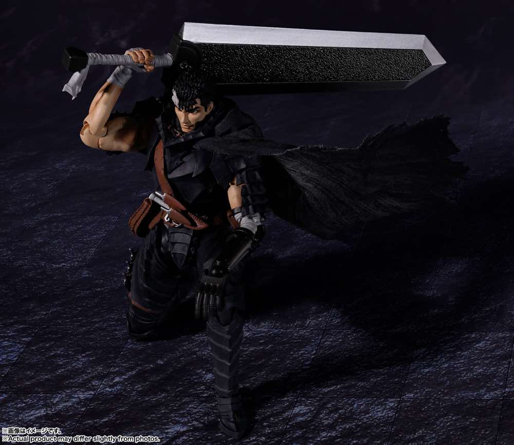 S.H.Figuarts Guts (Berserker Armor) - Image 4