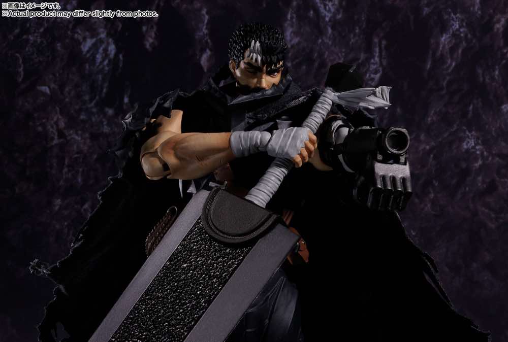 S.H.Figuarts Guts (Berserker Armor) - Image 5