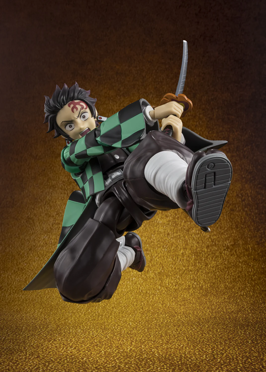 S.H.Figuarts Tanjiro Kamado "The Final Battle in the Infinity Castle" (Demon Slayer: Kimetsu no Yaiba) - Image 3