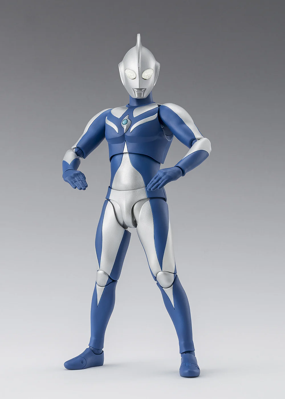 S.H.Figuarts Ultraman Cosmos Luna Mode (Ultraman Cosmos) - Image 4