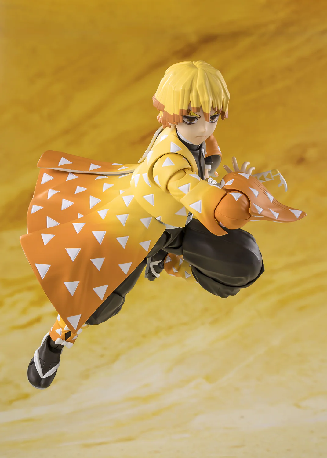 S.H.Figuarts Zenitsu Agatsuma (Demon Slayer: Kimetsu no Yaiba) - Image 5