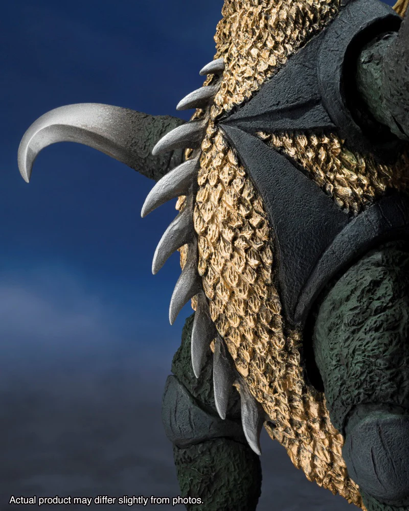 S.H.MonsterArts Gigan [Earth Destruction Directive: Godzilla vs. Gigan] (1972) - Image 7
