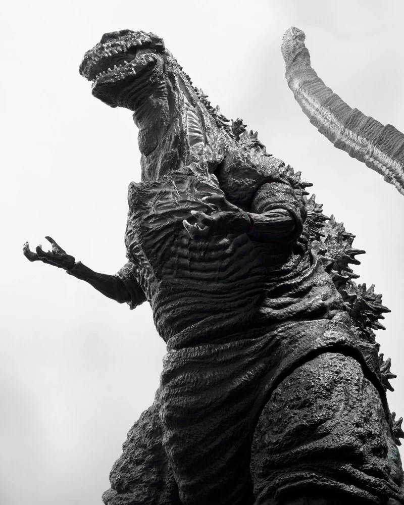 S.H.MonsterArts Godzilla The Fourth Orthochromatic Ver. (2016) - Image 8
