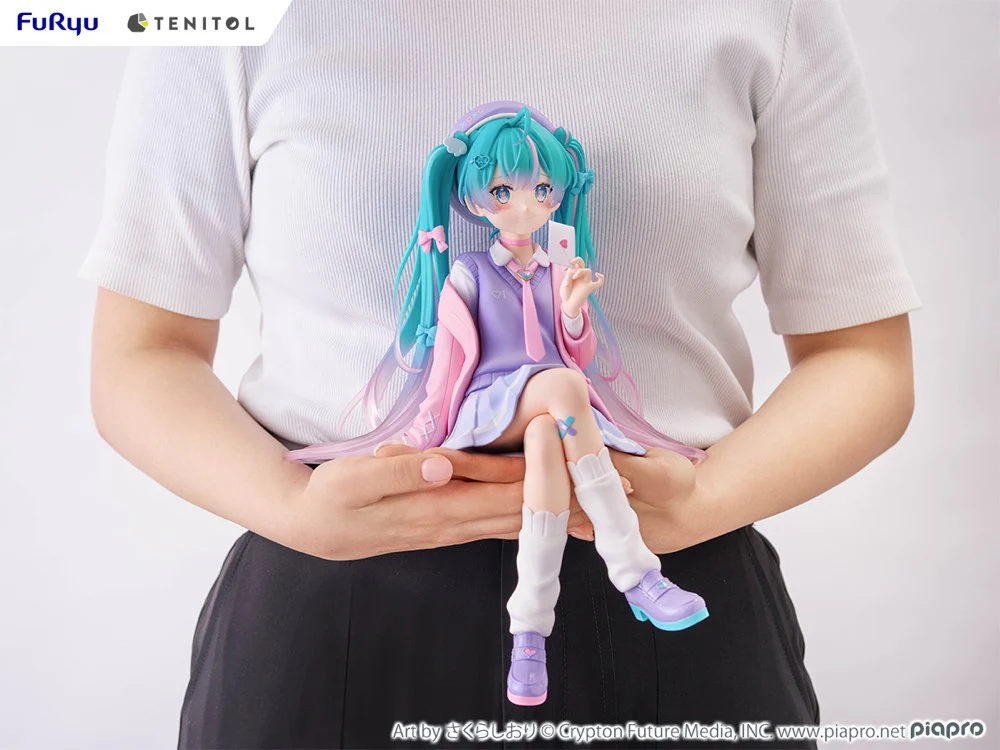 Tenitol Big: Hatsune Miku Love Blazer Noodle Stopper Figure - Image 14
