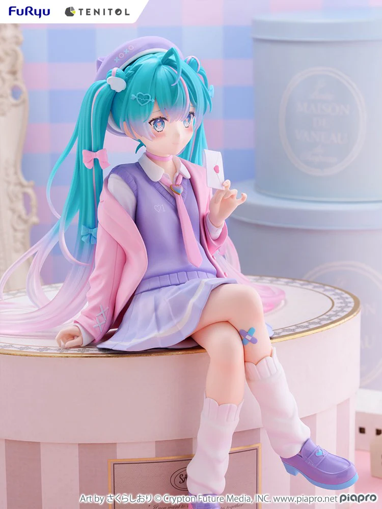 Tenitol Big: Hatsune Miku Love Blazer Noodle Stopper Figure - Image 3