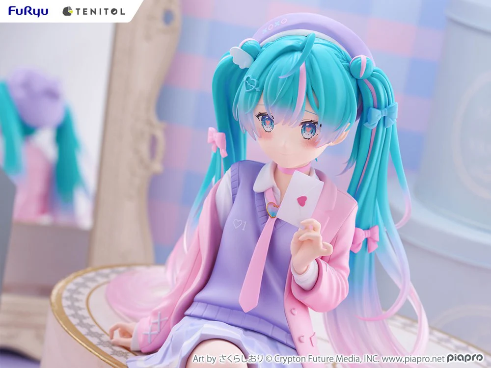 Tenitol Big: Hatsune Miku Love Blazer Noodle Stopper Figure - Image 5