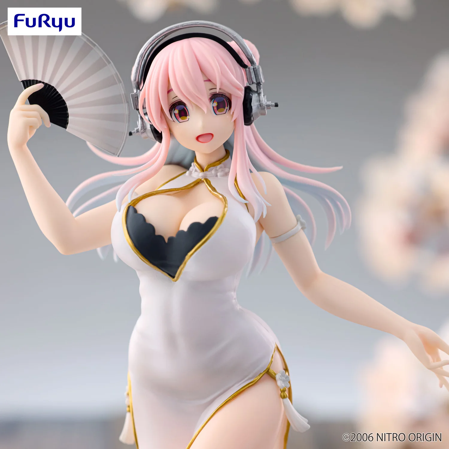 Trio-Try-iT Figure: Super Sonico White China Dress Ver. - Image 6